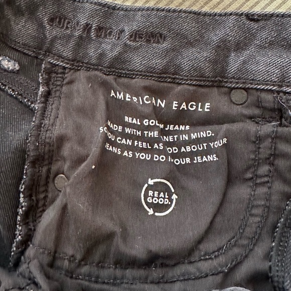 American Eagle Stretch Curvy Mom Jean - Picture 8 of 9